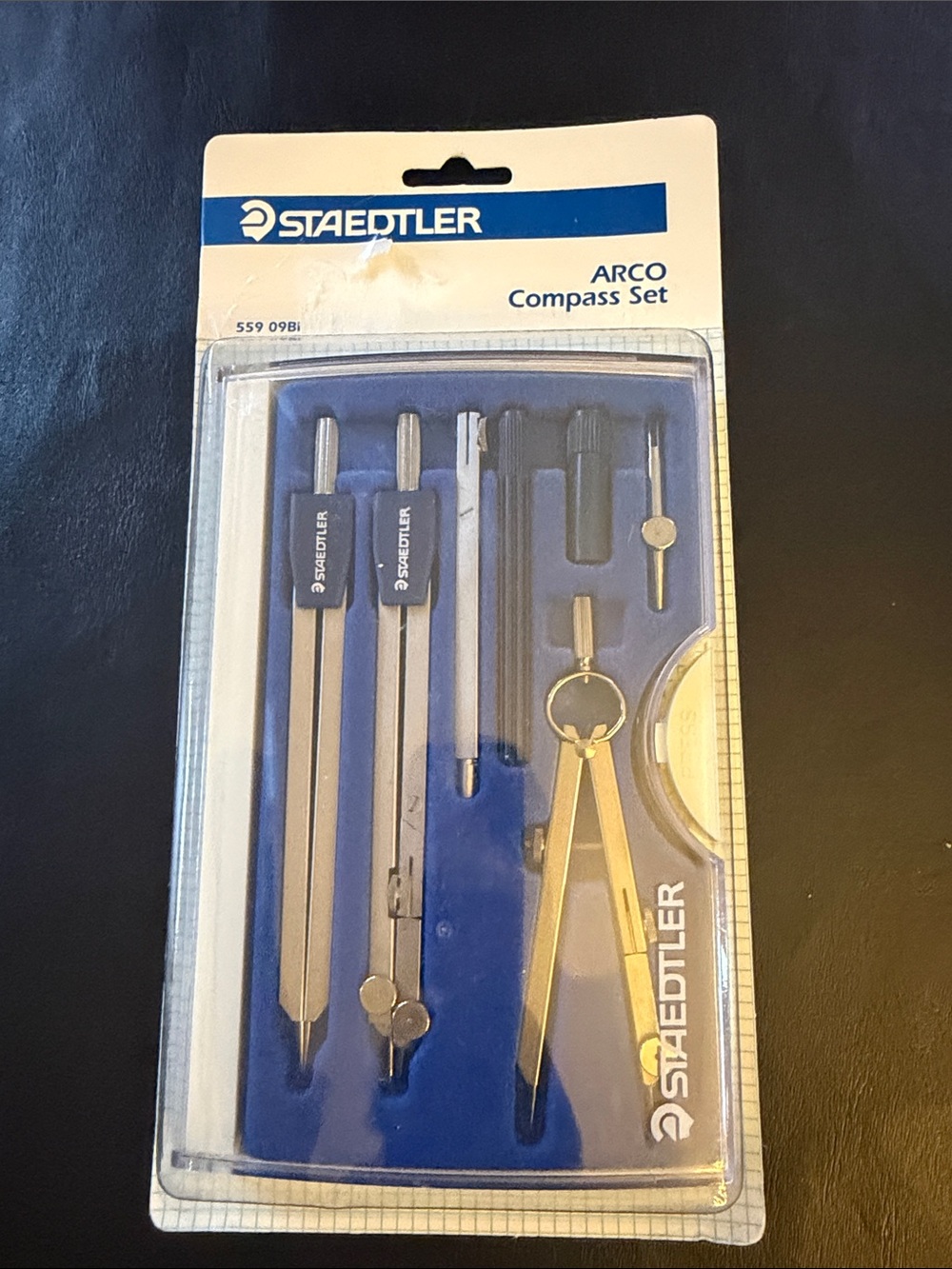 Staedtler arco compass set, geometry